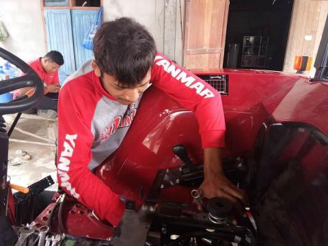 036Sem002.jpg