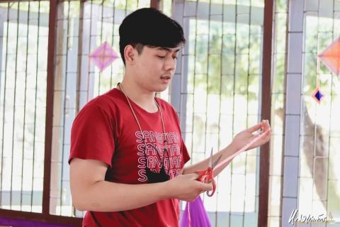 144Aoy005.jpg